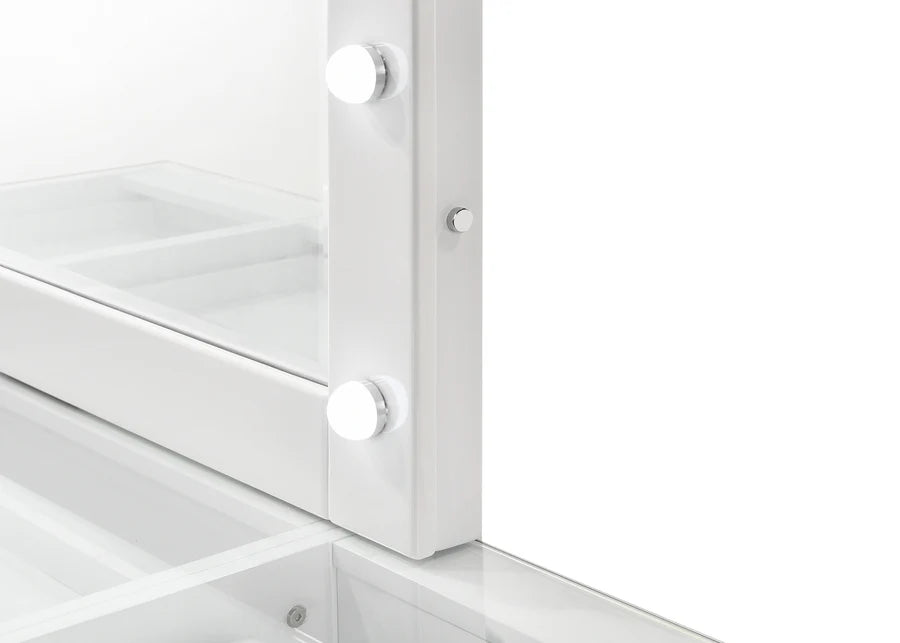 Avery White Makeup LED Vanity Set