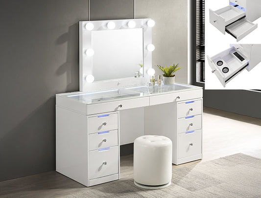 Luxo LED Vanity Set