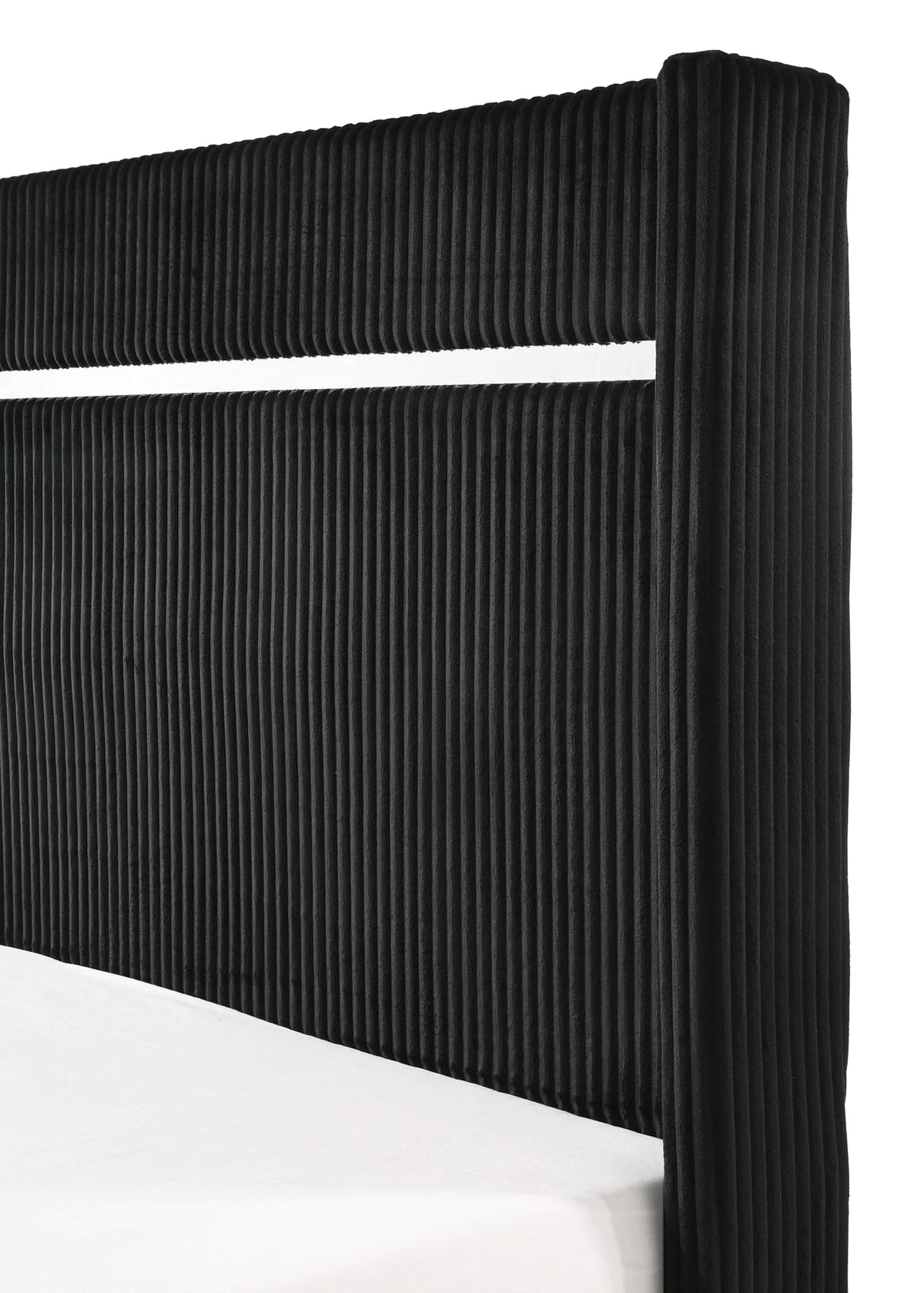 Gennro Black Fluted Panel Platform Bed