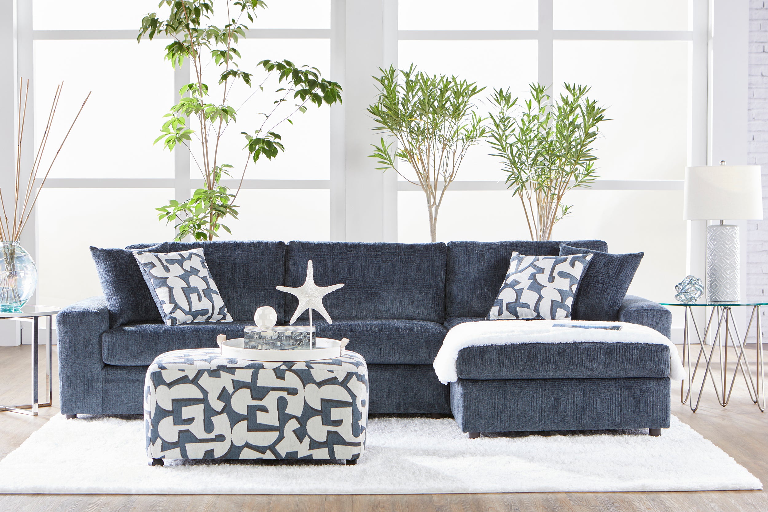 Bon Sectional